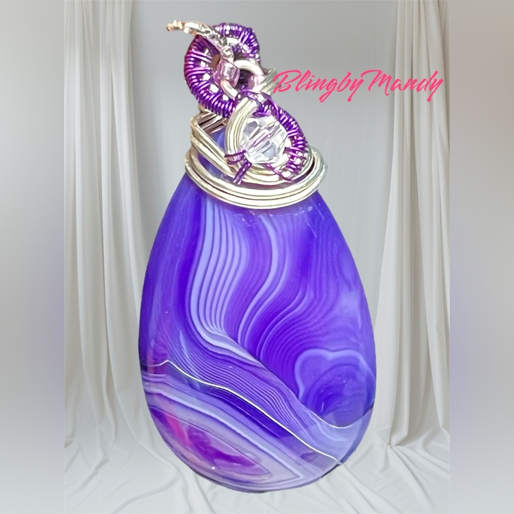 💜Colorful purple striped agate in silver and purple accents
